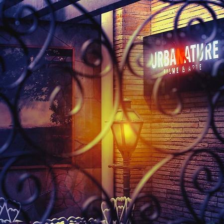 ساو باولو Urbanature Filme & Arte - Comfort Hostel Brooklin المظهر الخارجي الصورة
